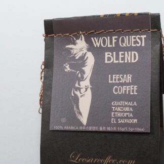 WOLF QUSET CAPSULE